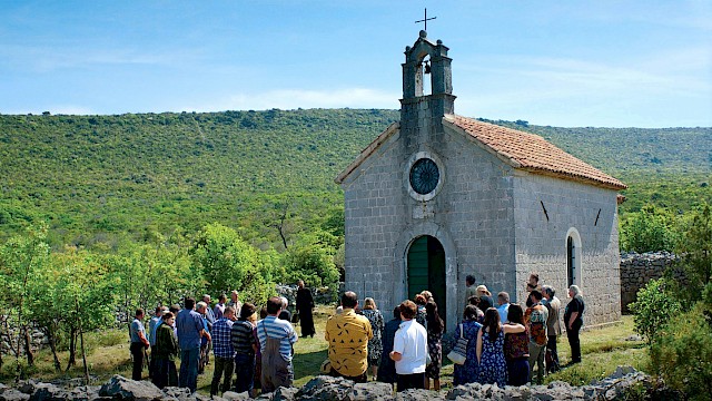 IGLA ISPOD PRAGA (The Black Pin), Montenegro/Serbien 2016, Regie: Ivan Marinović