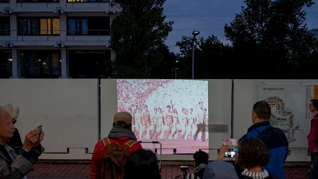 Bollerwagenkino im Olympiadorf 2022